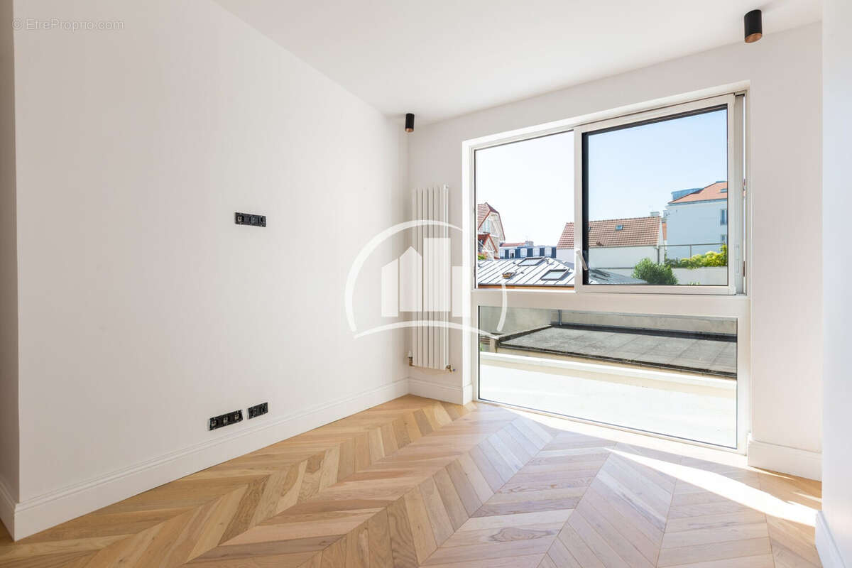 Appartement 78 m² à Charenton-Le-Pont  - photo 5