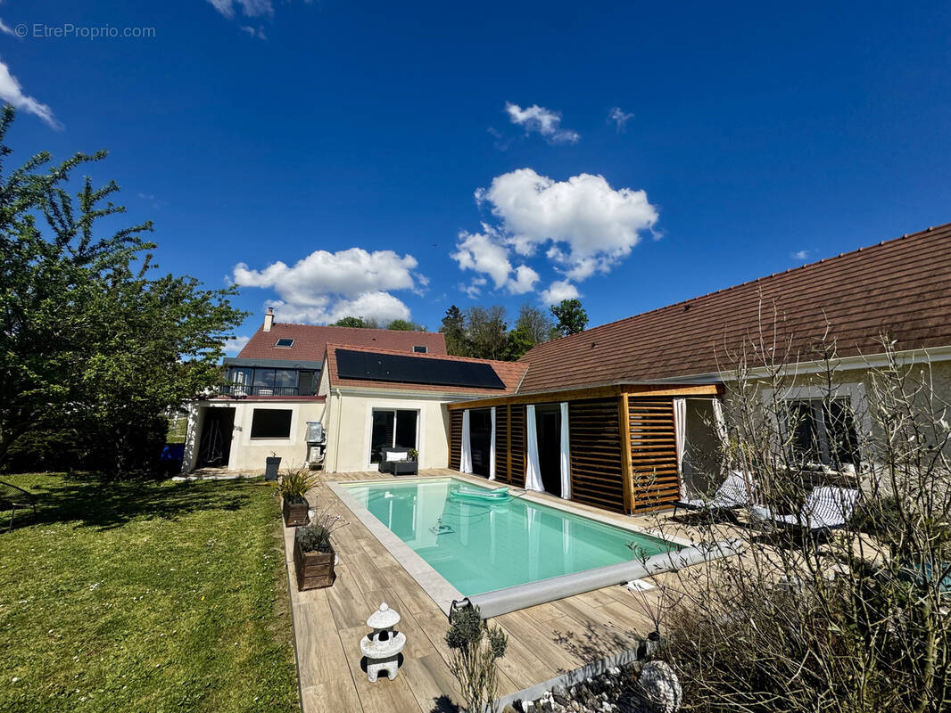 Maison à TOULON-SUR-ALLIER