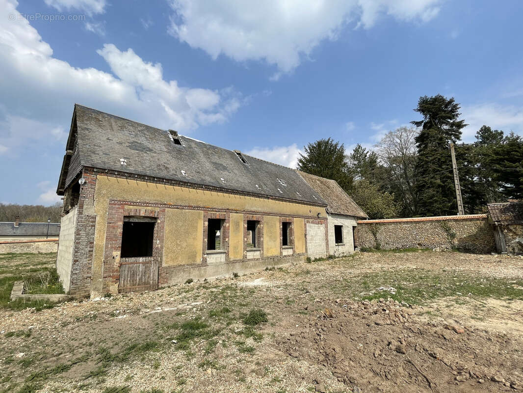 Maison à EPIEDS