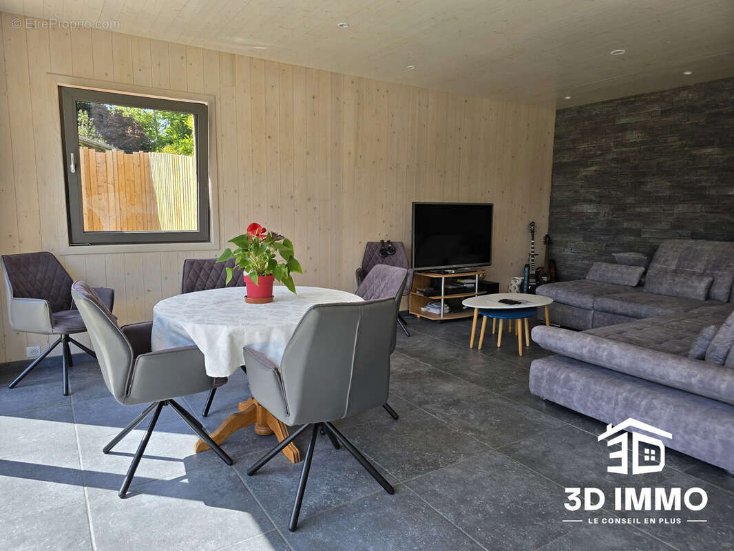 Maison à SARS-POTERIES