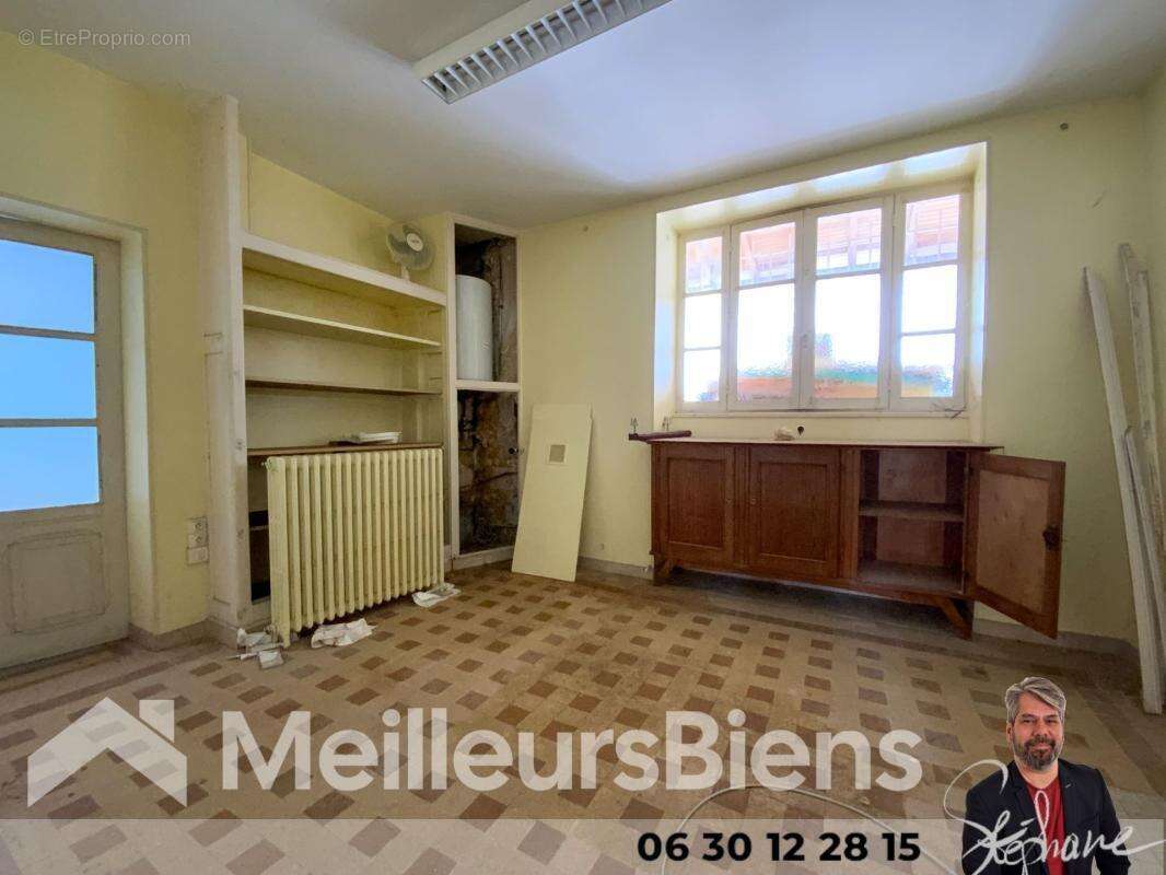 Immeuble mixte libéral et habitation - centre de Montendre - photo 8