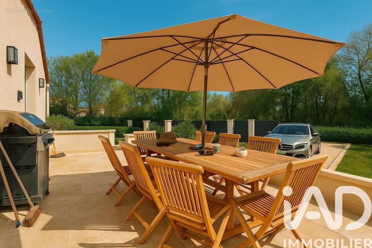 Photo 8 - Maison à CHATEAUNEUF-GRASSE