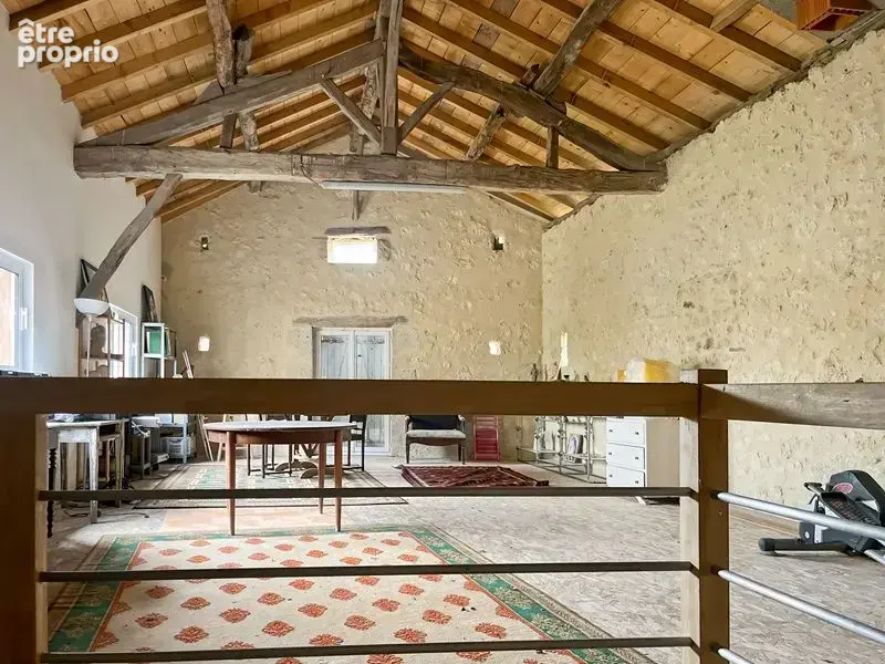 En campagne, sur le canton de LECTOURE, maison ancienne rénovée sur 230 m² habitables, terrain autour et dépendances - photo 13