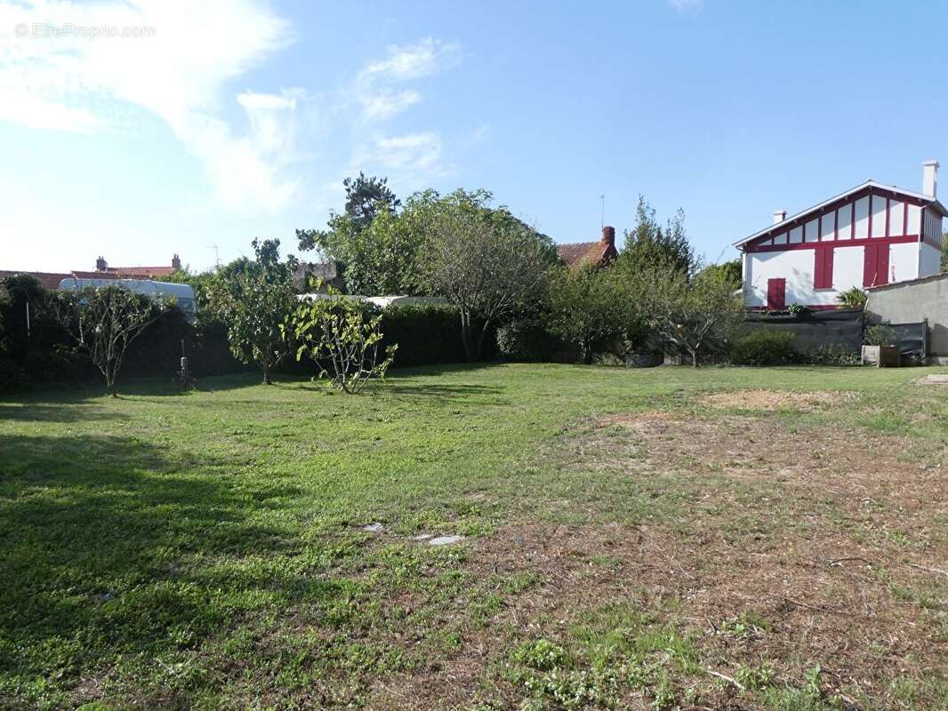 Terrain à LA BERNERIE-EN-RETZ