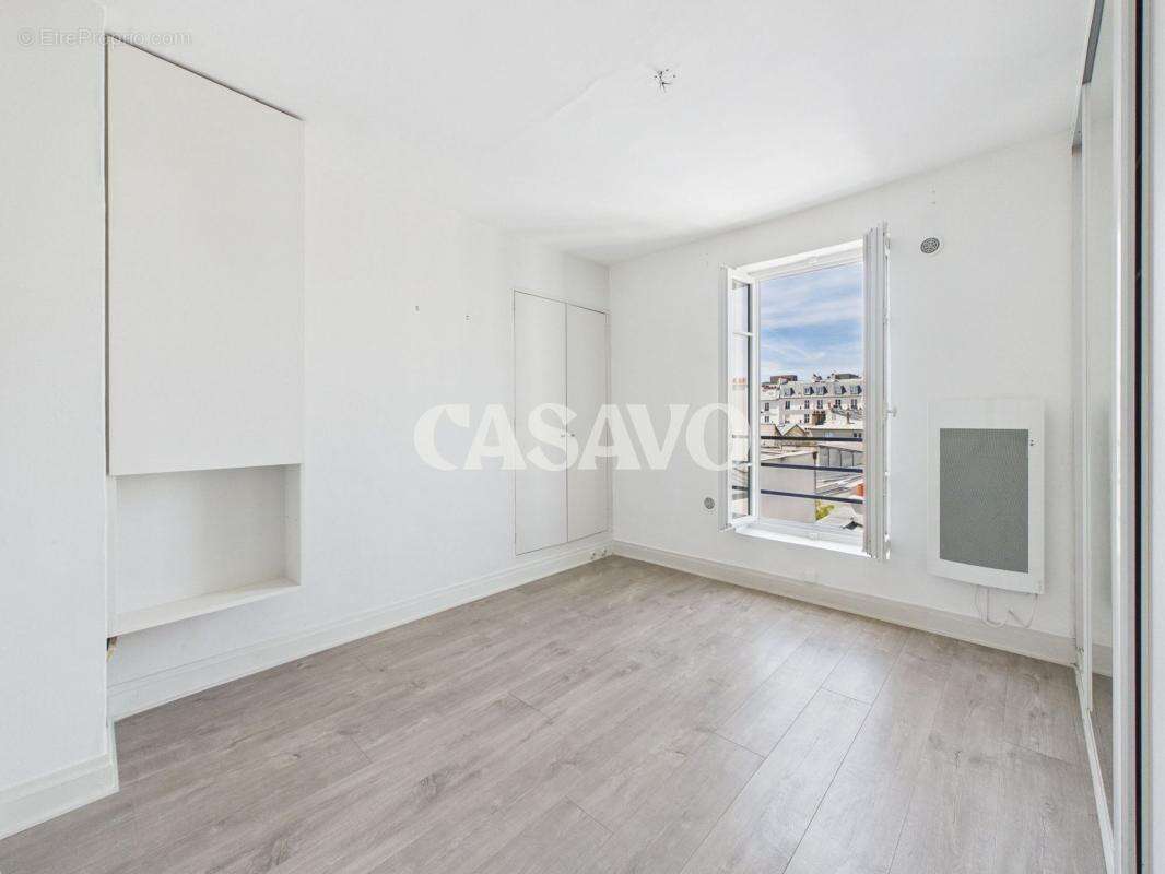 Appartement à PARIS-11E