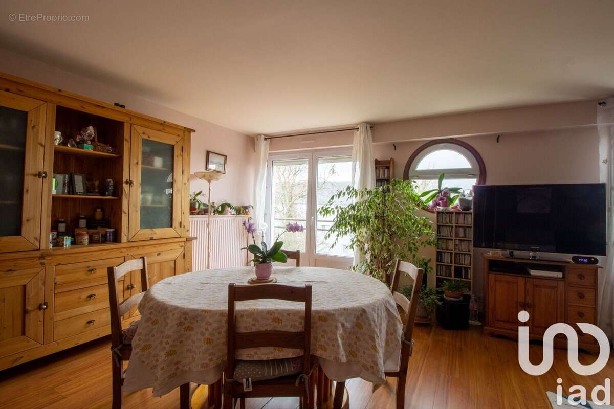 Photo 3 - Appartement à BOISSY-SAINT-LEGER