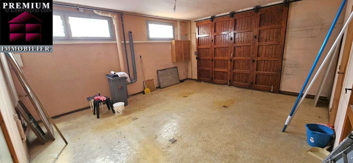 Maison à SAINT-ESTEVE