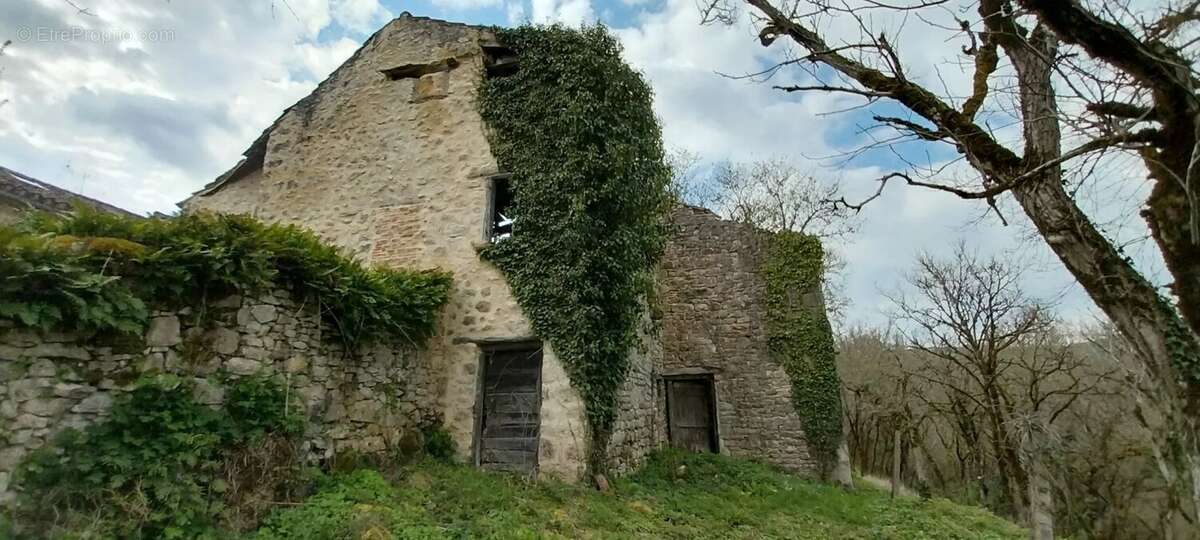 Bâtisse en pierre à rénover - photo 12