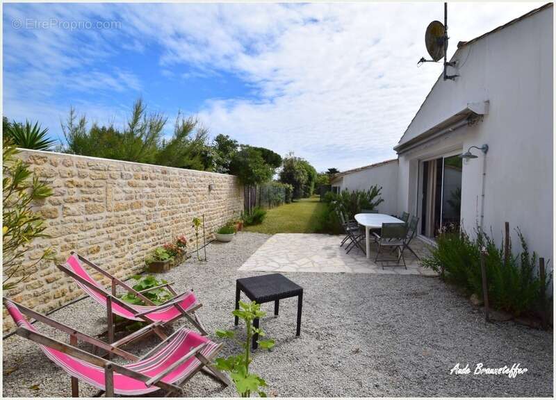 Maison à vendre 9 pièces LES PORTES EN RE (17), 7 chambres, à 2' des plus belles plages - photo 6