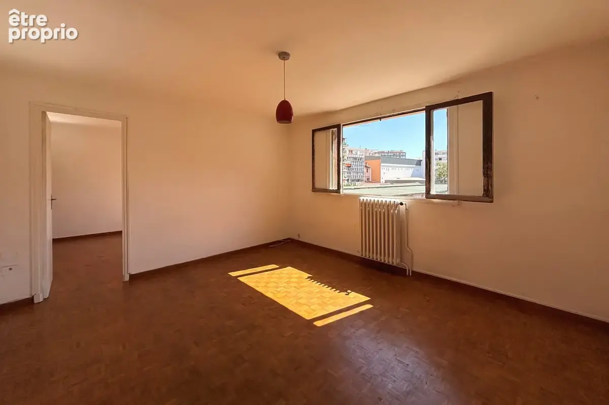 Marseille 5ème Le Camas - T2 avec balcon exposé sud - photo 2
