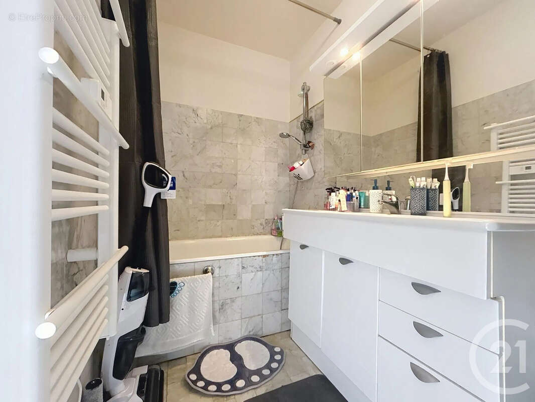 Appartement à MELUN