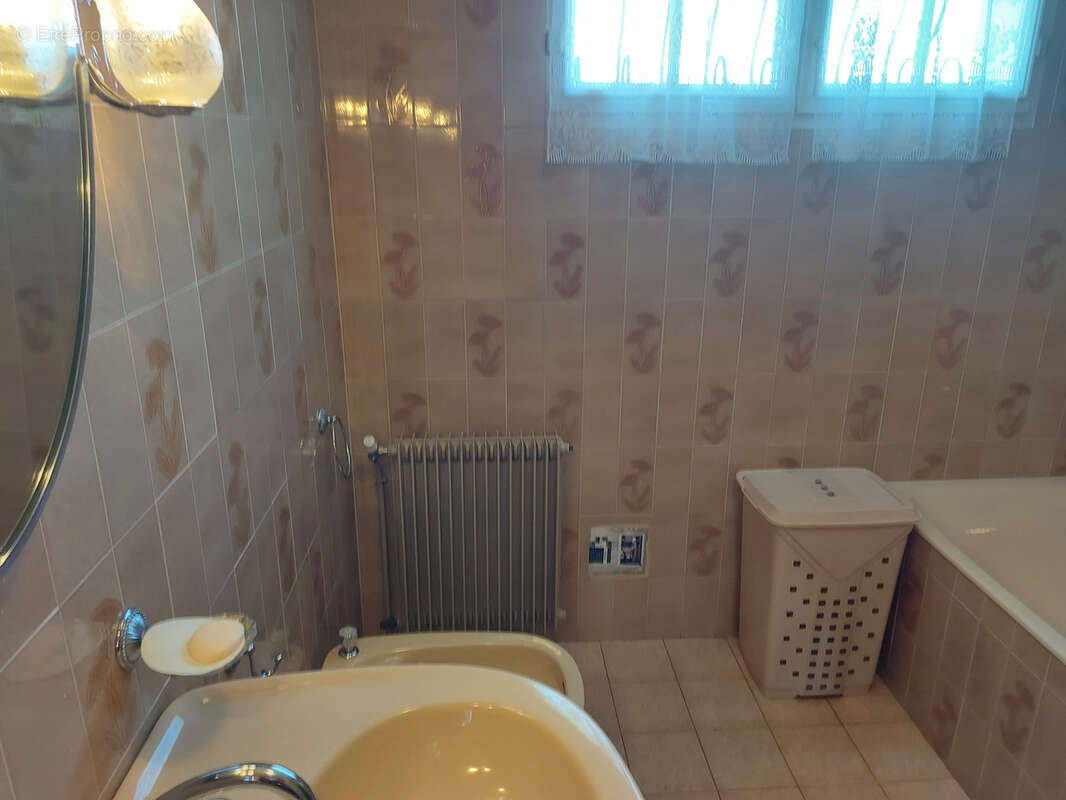 Maison à SAUVETERRE-DE-GUYENNE