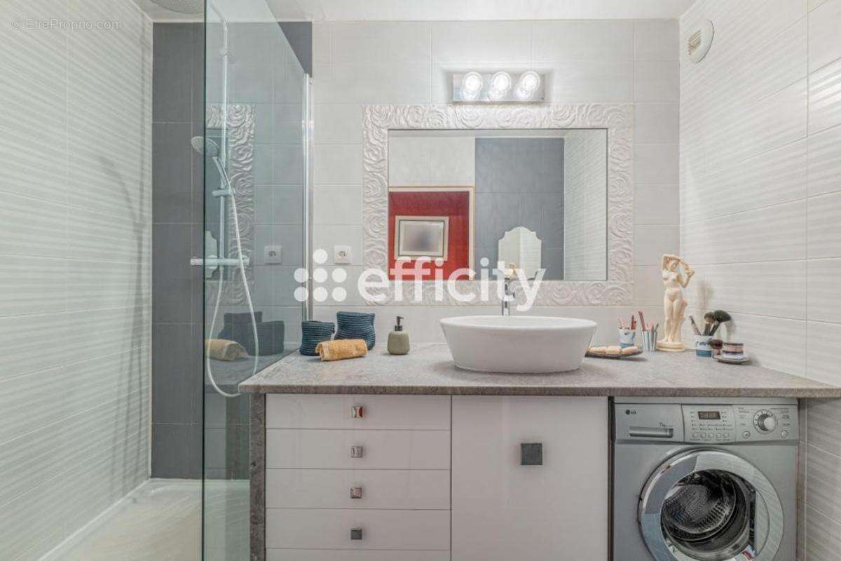 Appartement à LYON-4E