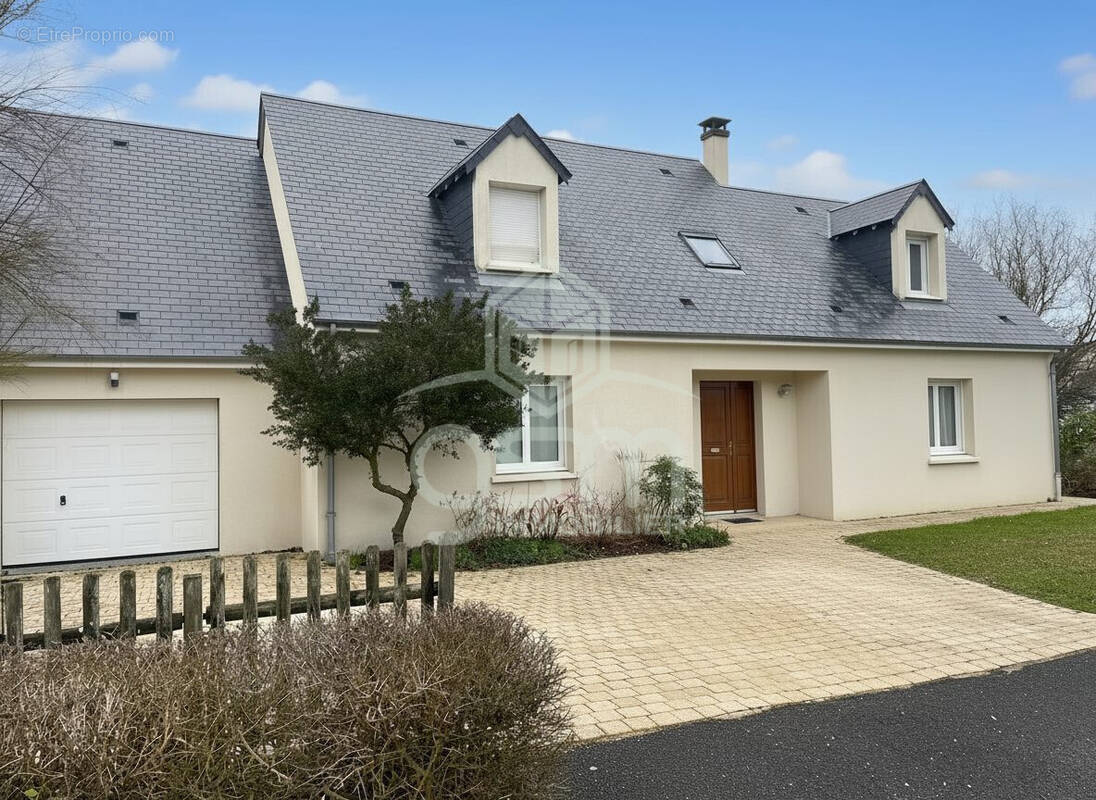 Maison à SORIGNY