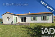 Photo 1 - Maison à PERIGNE