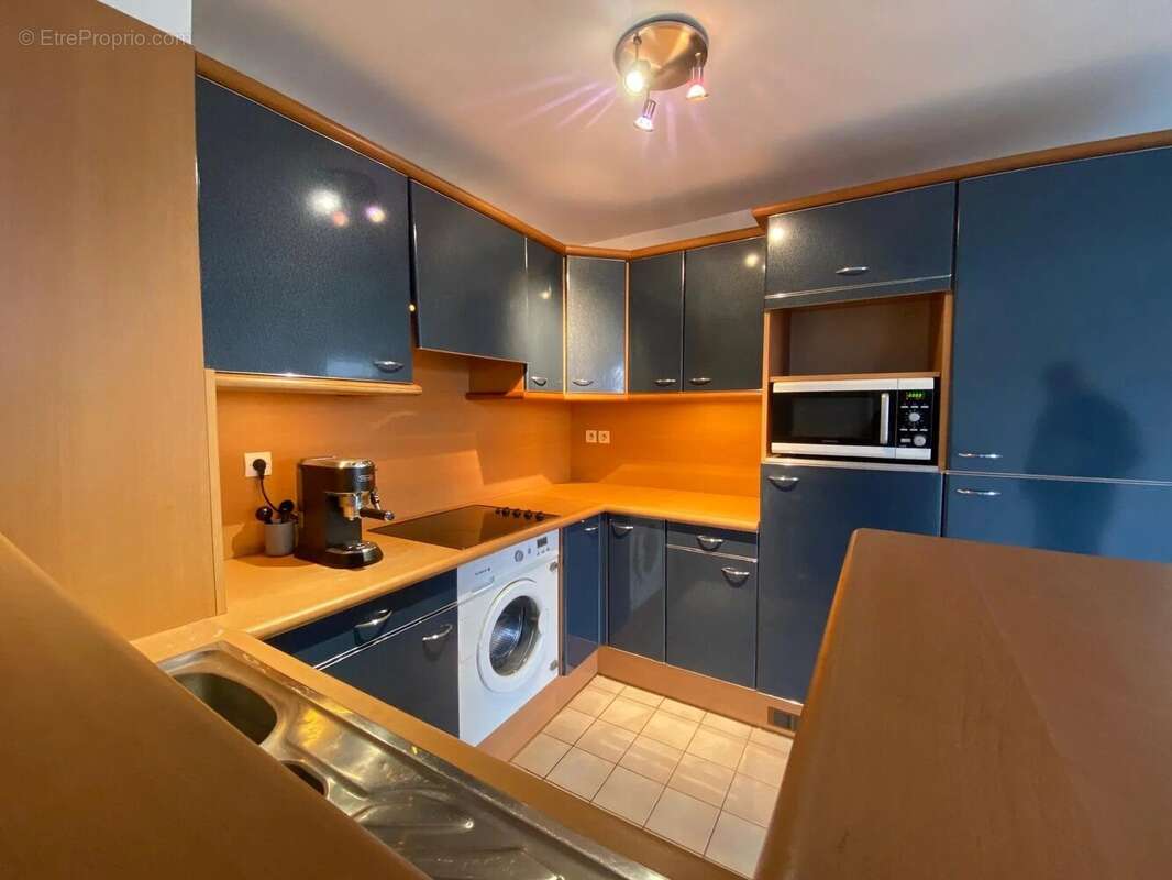 Appartement à LES CLAYES-SOUS-BOIS