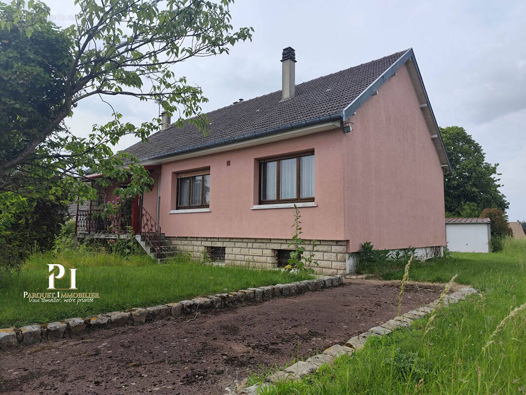 Maison à MEAULTE