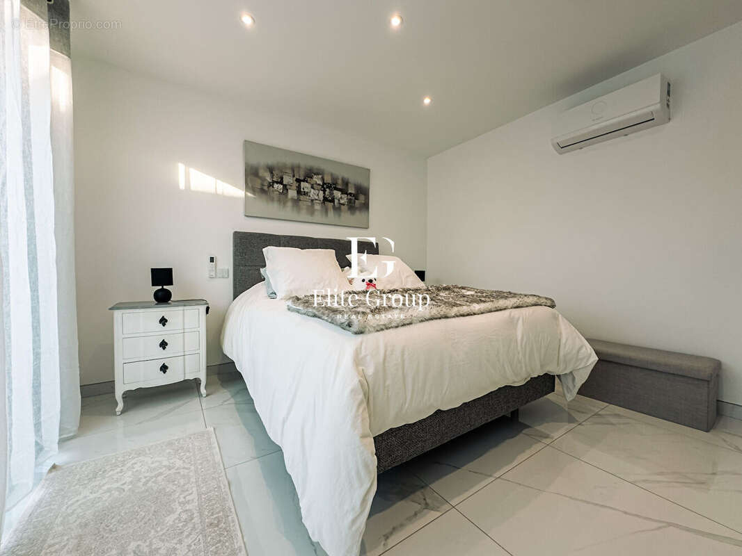 Maison à NIEUL-SUR-MER