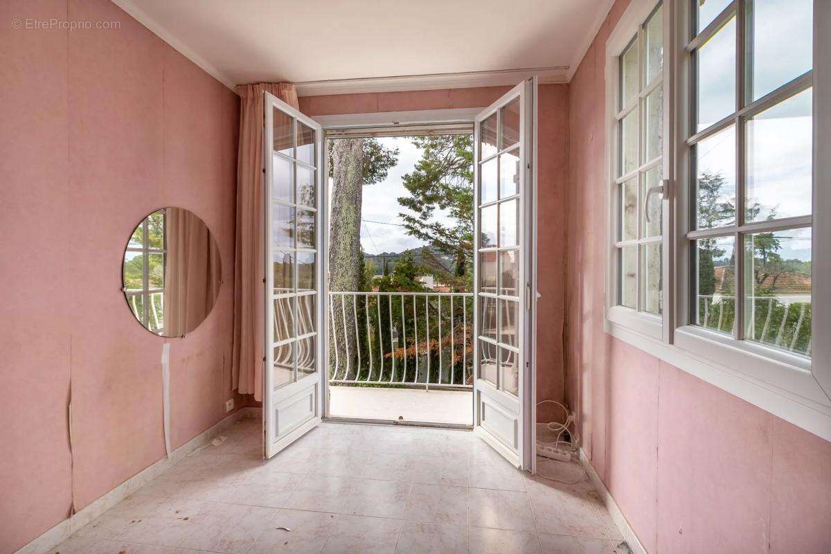 Maison à CARQUEIRANNE