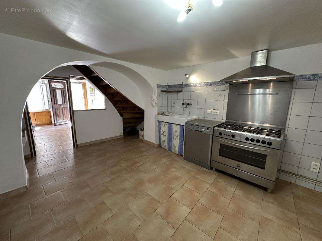 Maison à CAUNES-MINERVOIS