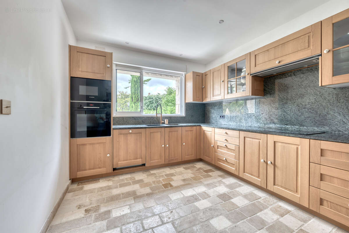 Maison à TILLAY-LE-PENEUX