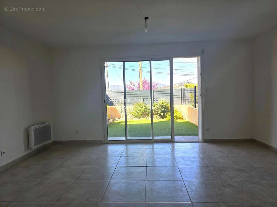Appartement à SAINT-RAPHAEL