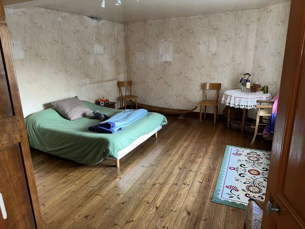 Maison à SAINT-MAURICE-LA-CLOUERE