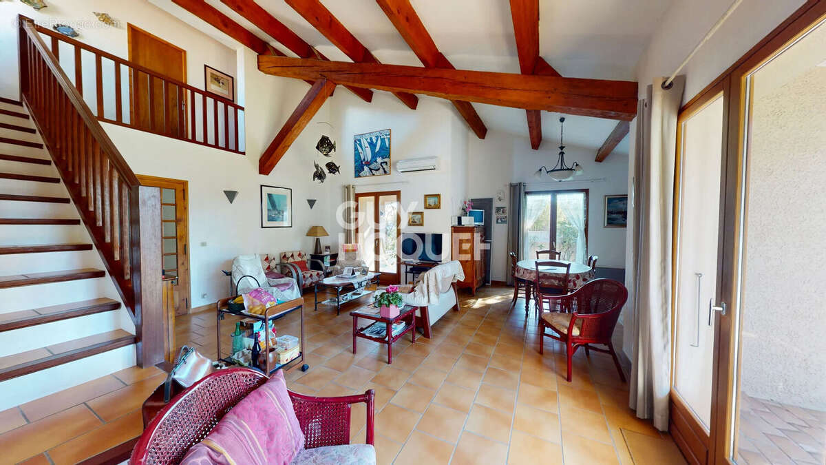 Maison à SAINT-CYPRIEN