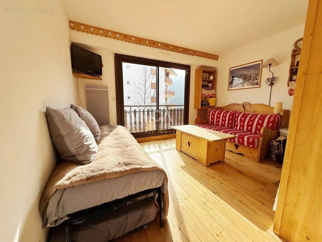 Appartement à SAINT-ETIENNE-DE-TINEE