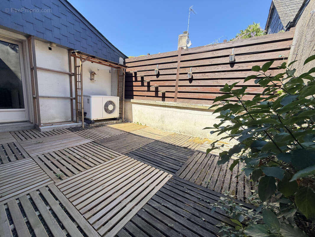 Maison à DENEE