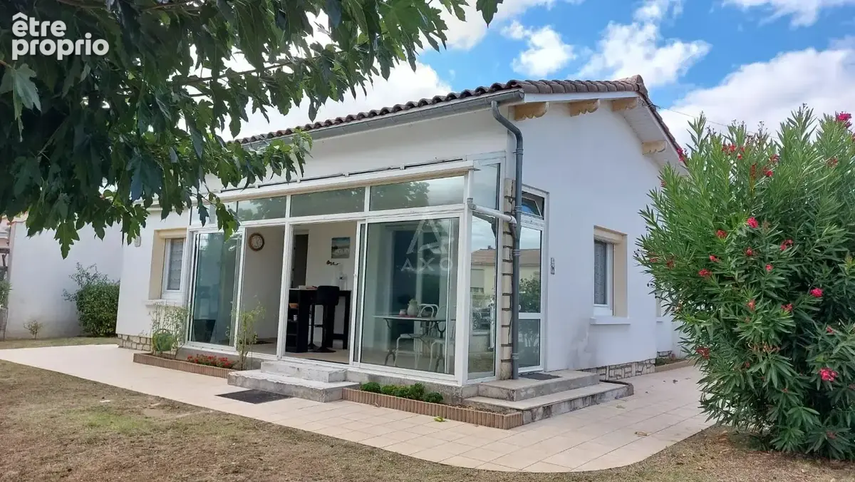 Maison à SAUJON