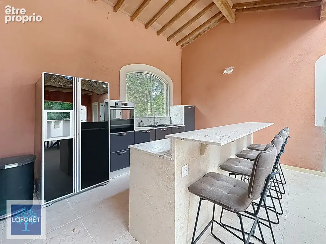 Maison Rognes 8 pièce(s) 250 m2 - photo 8