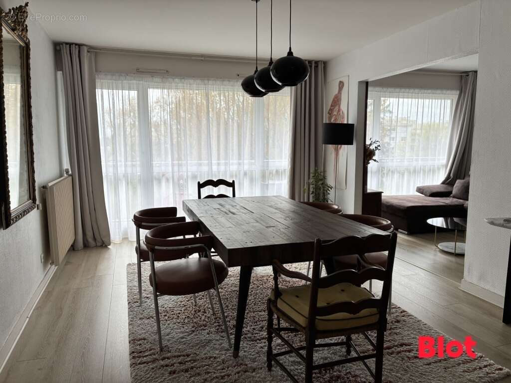 Appartement à NANTES