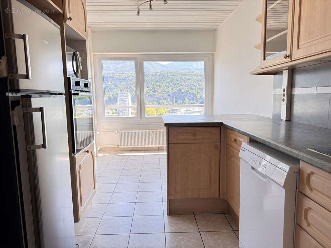Appartement 4 pièces à vendre - Chambéry  le Haut - Lumineux - photo 5