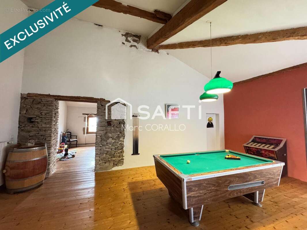 Maison 280 m² à Crozes-Hermitage  - photo 7