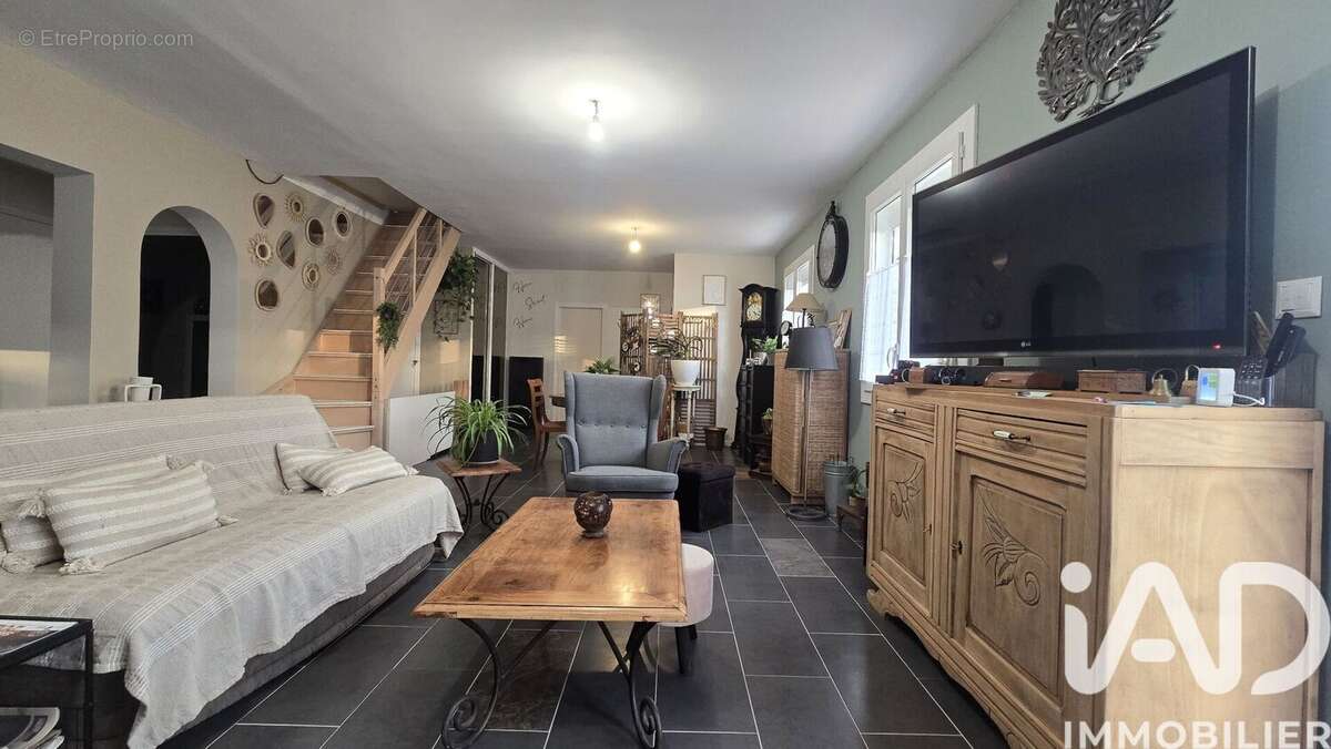 Photo 3 - Maison à SAINT-LAURENT-DE-LA-SALANQUE