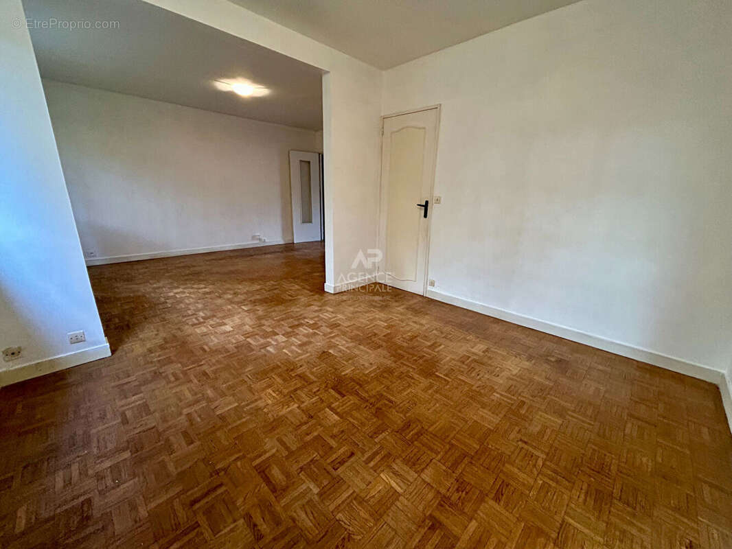 Appartement à POISSY