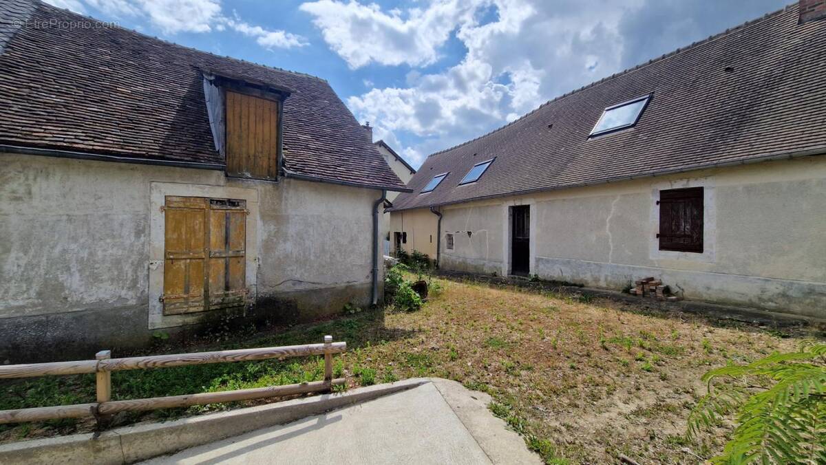 Maison à FERCE-SUR-SARTHE