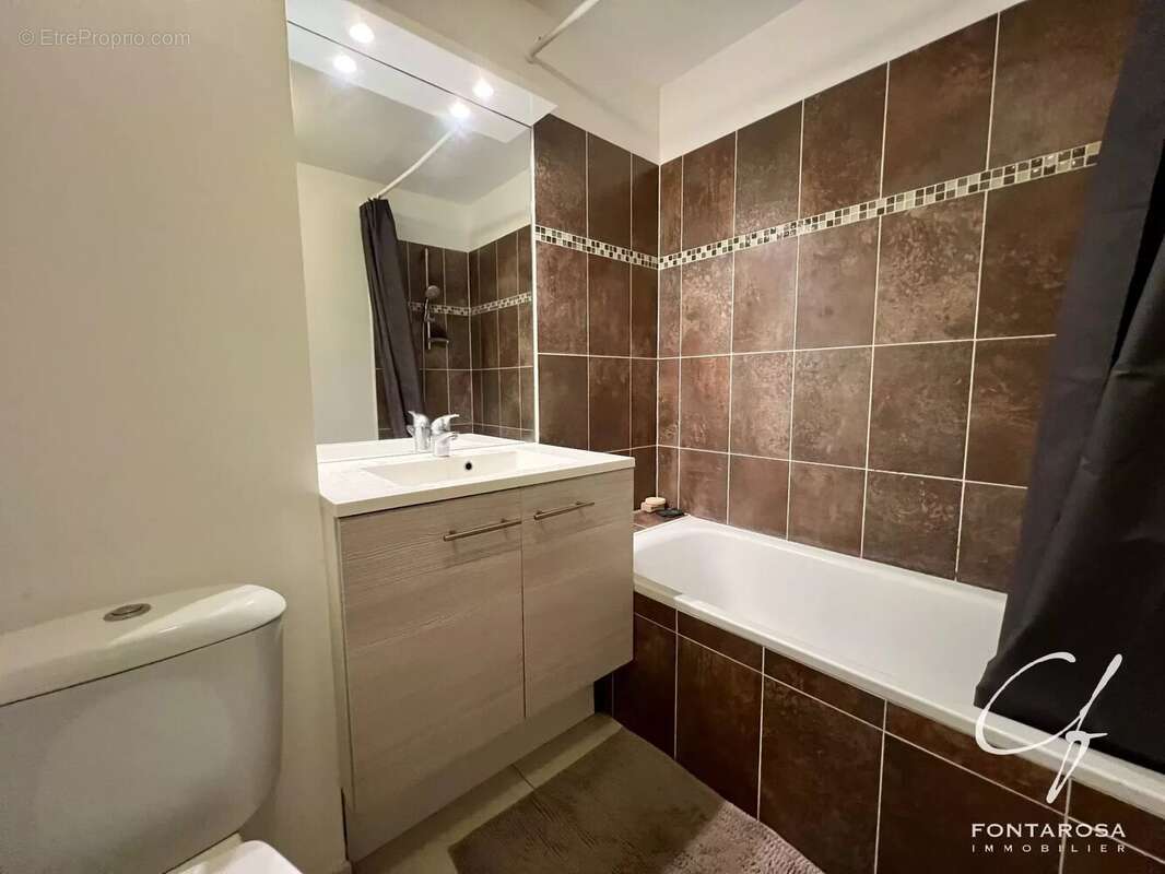 Appartement à FREJUS