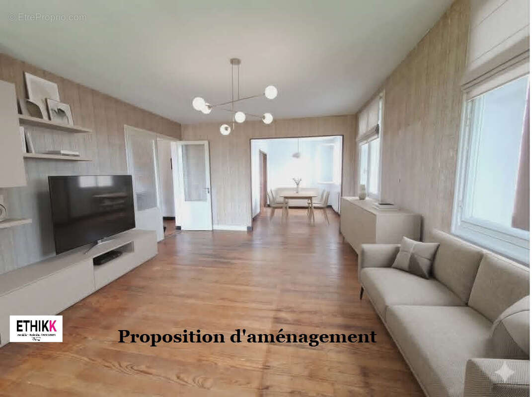 Maison à MONEIN