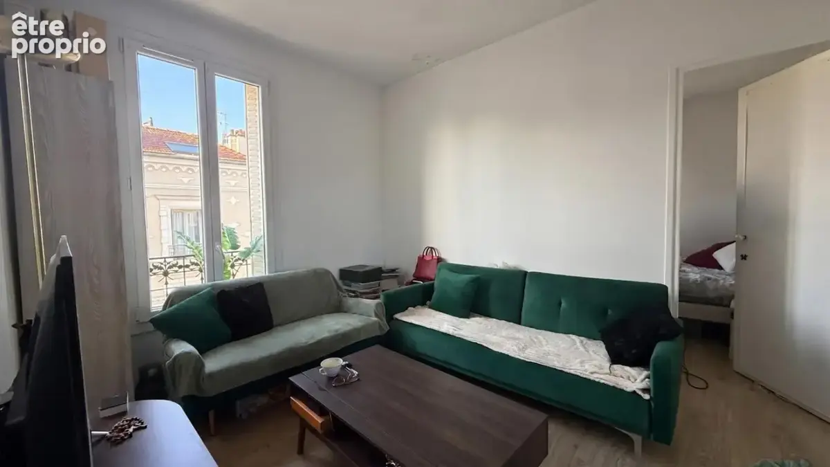 Appartement à SURESNES