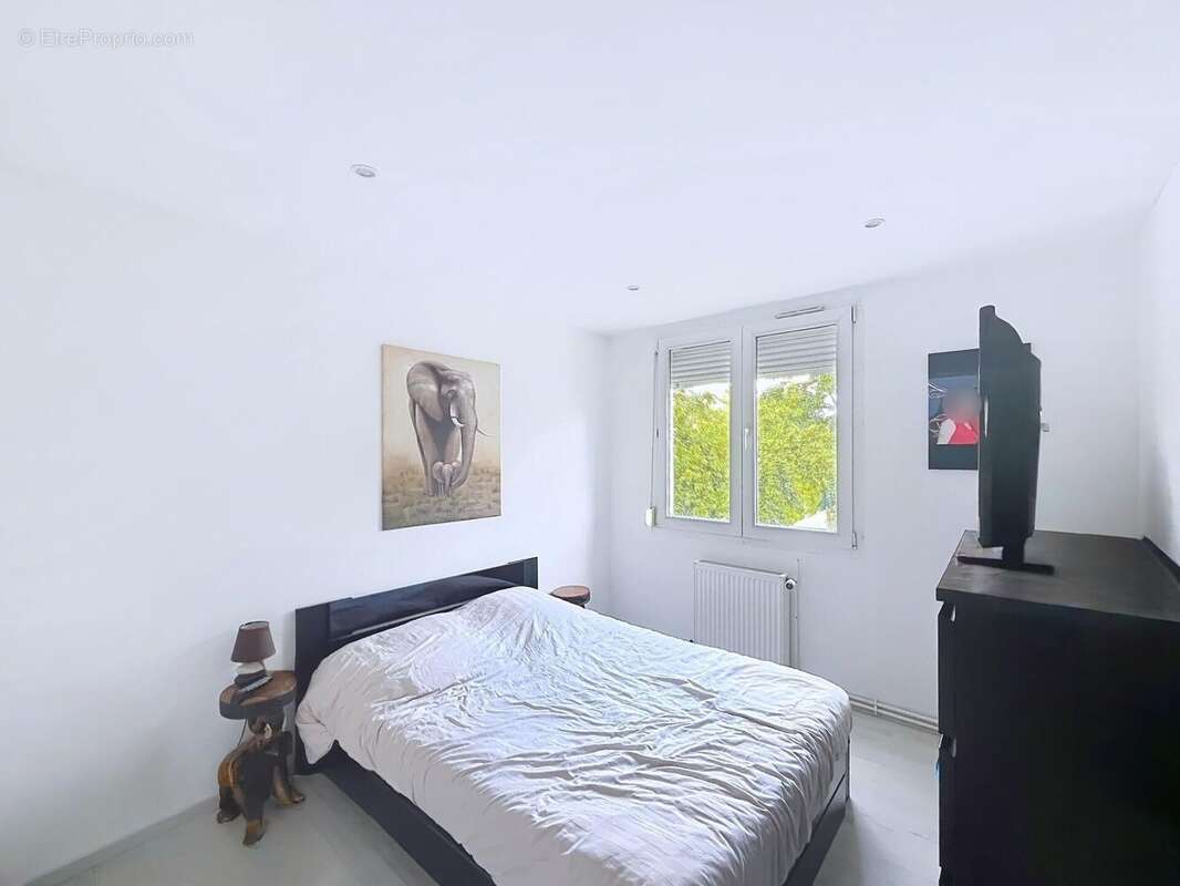Photo 6 - Appartement à HOUILLES