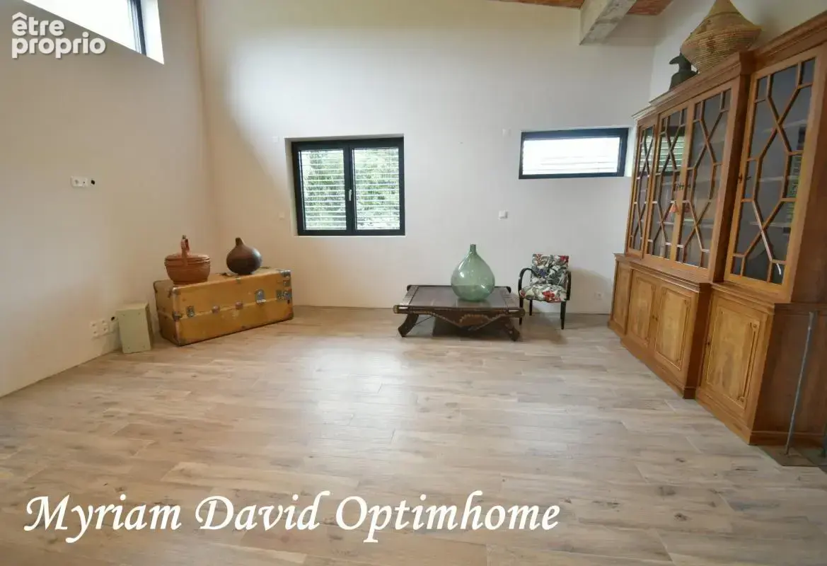 Langoëlan – maison contemporaine de plain-pied de 2019 – dpe a – terrain arboré - photo 9