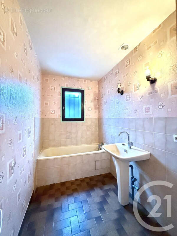 Maison à MONTBEUGNY