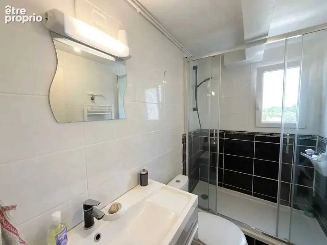 LE VAL - Belle maison provençale au calme, 5 chambres, terrain de 490 m² - photo 19