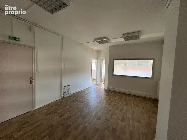 Local professionnel de 79 m² au centre de Colomiers - photo 3