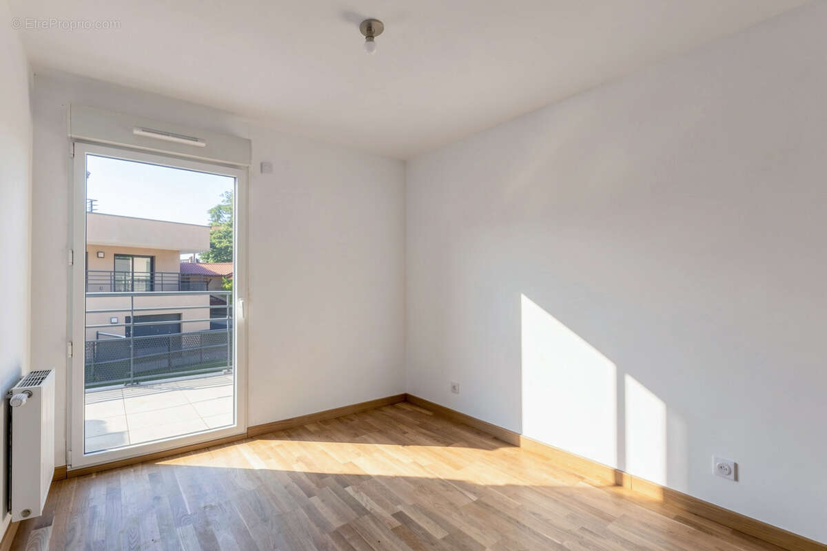Appartement T4 - 101m2 - photo 7