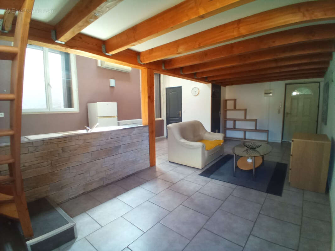 Appartement à NIMES