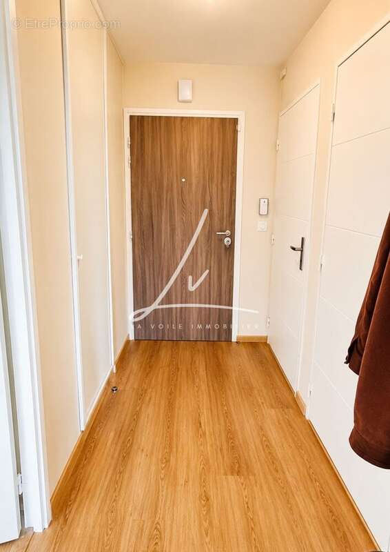 Appartement 62 m² à Caen  - photo 5