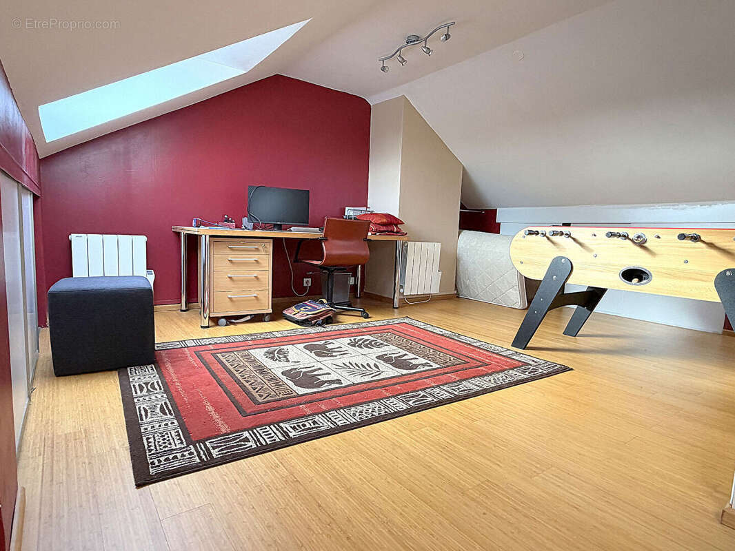 Maison à MONTIGNY-LE-BRETONNEUX